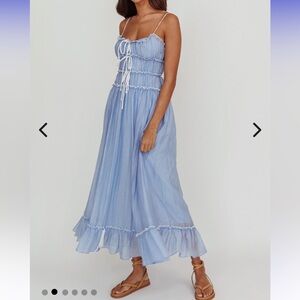 Selfie Leslie Blue Pleated Maxi Dress Spaghetti Strap